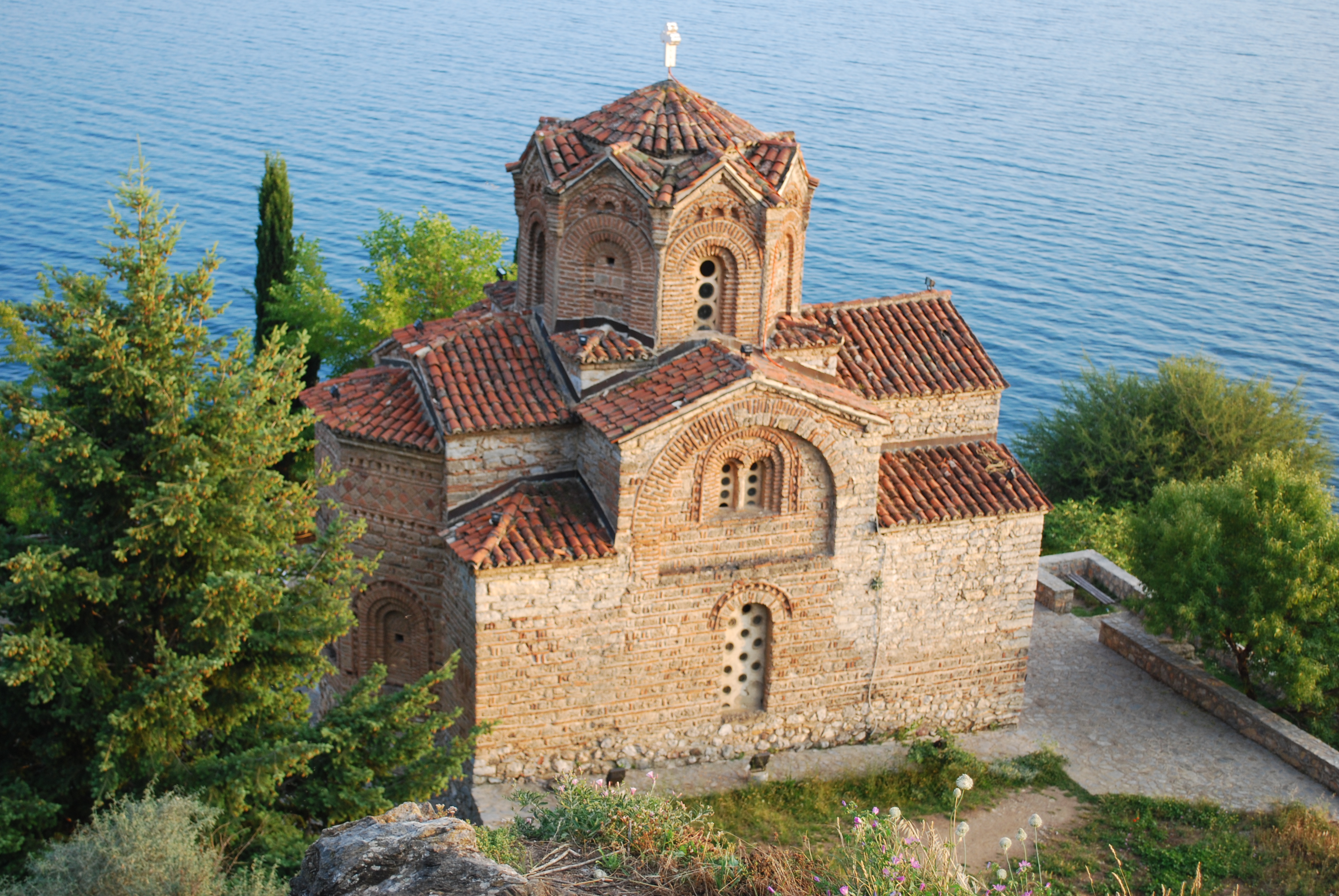 St._John_Kaneo,_Ohrid_001.jpg