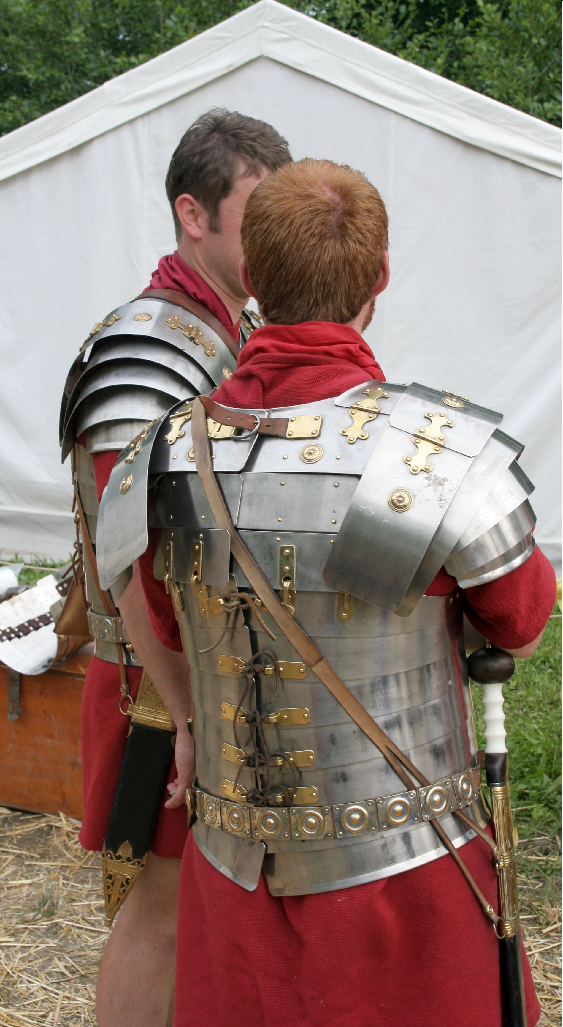 [Image: Lorica_segmentata_from_back.jpg]