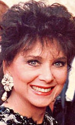 file:suzanne pleshette cropped.jpg - wikimedia commons