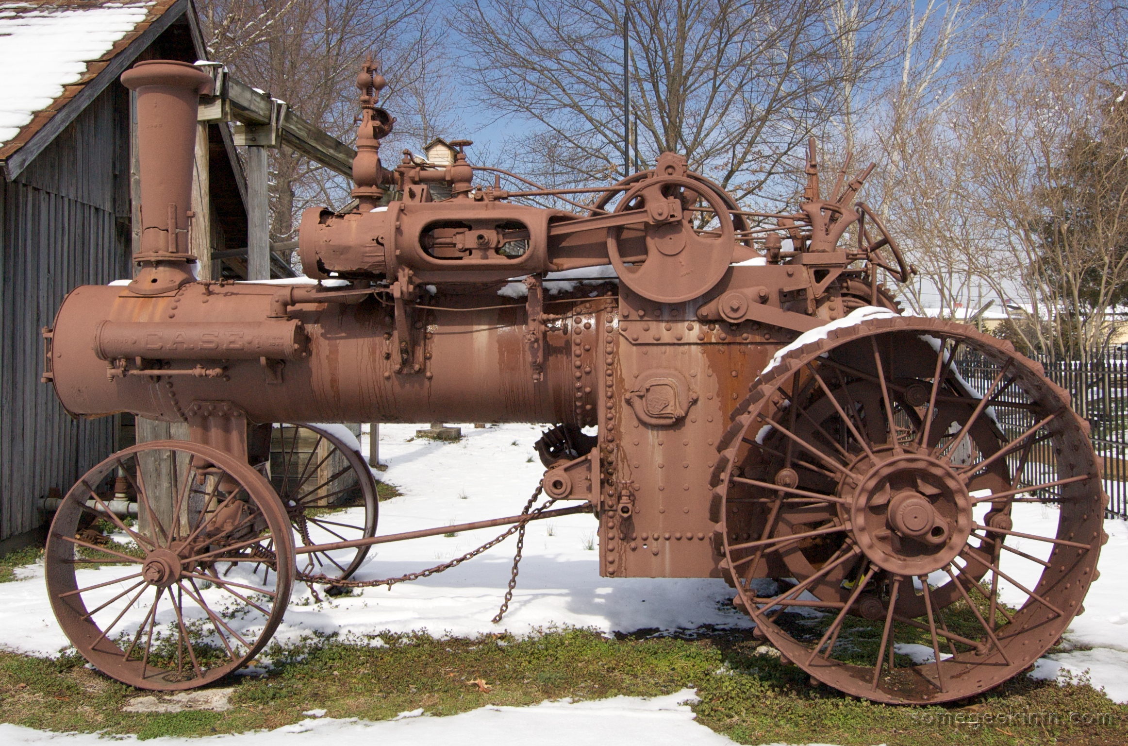 File:Case Antique Tractor.jpg