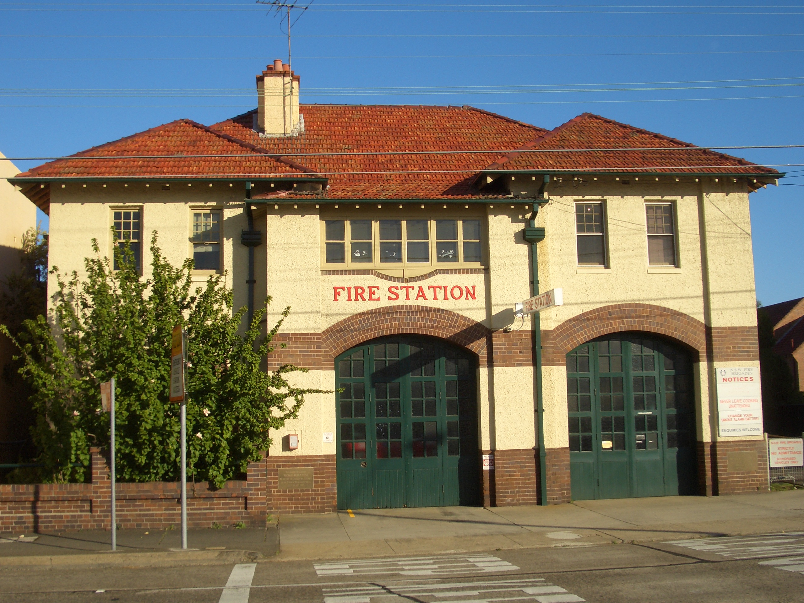 external image Drummoyne_Fire_Station.JPG