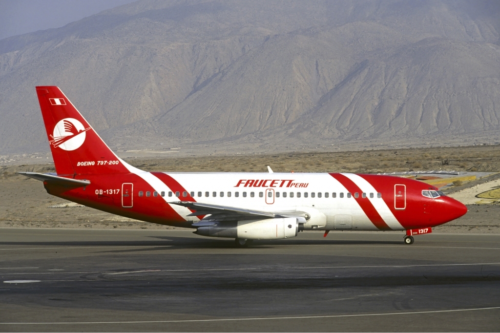 http://upload.wikimedia.org/wikipedia/commons/f/fd/Faucett_Peru_Boeing_737-200_Volpati.jpg