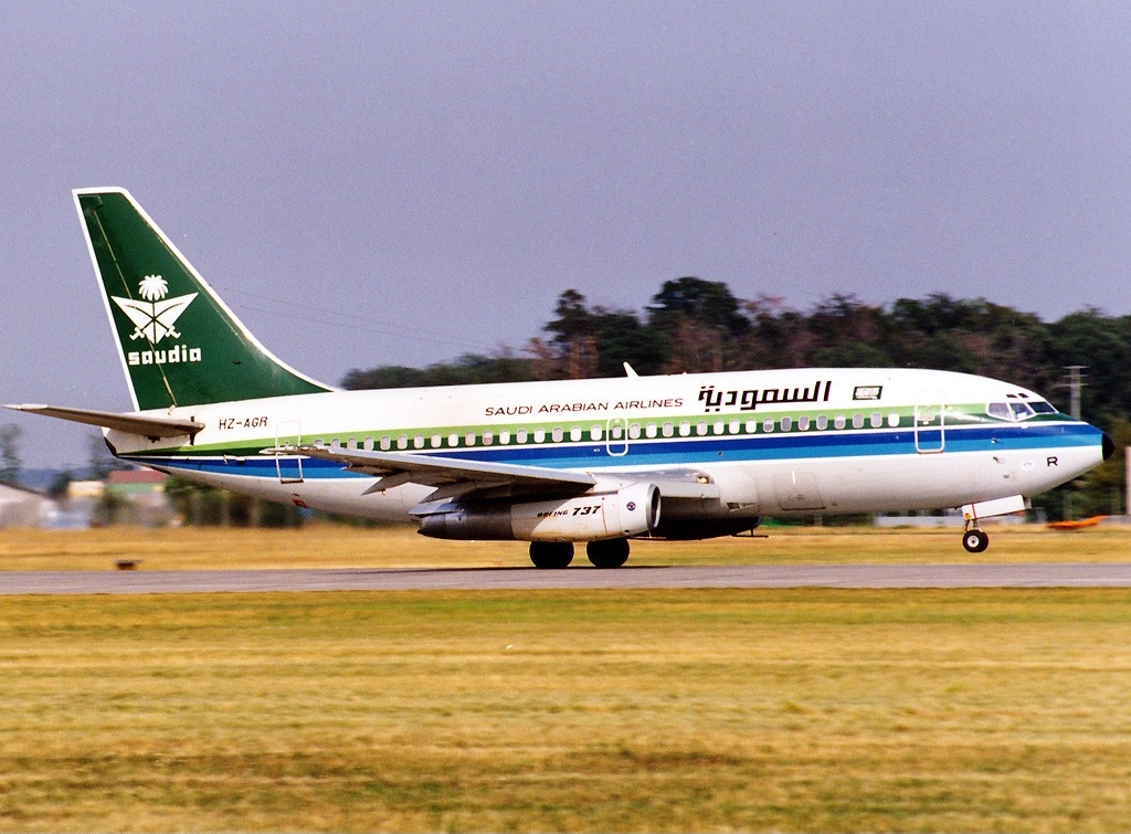 File:Boeing 737-268-Adv, Saudia - Saudi Arabian Airlines AN0192322 ...