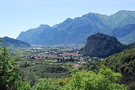 Arco mit der Nord- und Ostseite der Rocchetta