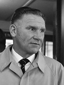 Bill Nicholson (1961).jpg