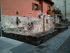 Capella en ruïnes de Sant Miquel de la Infermeria