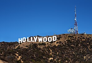 Le panneau Hollywood, au nord de Los Angeles (Californie). (définition réelle 16 850 × 11 464)