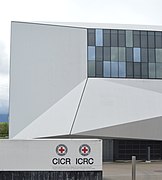 Façade du centre logistique de Satigny.