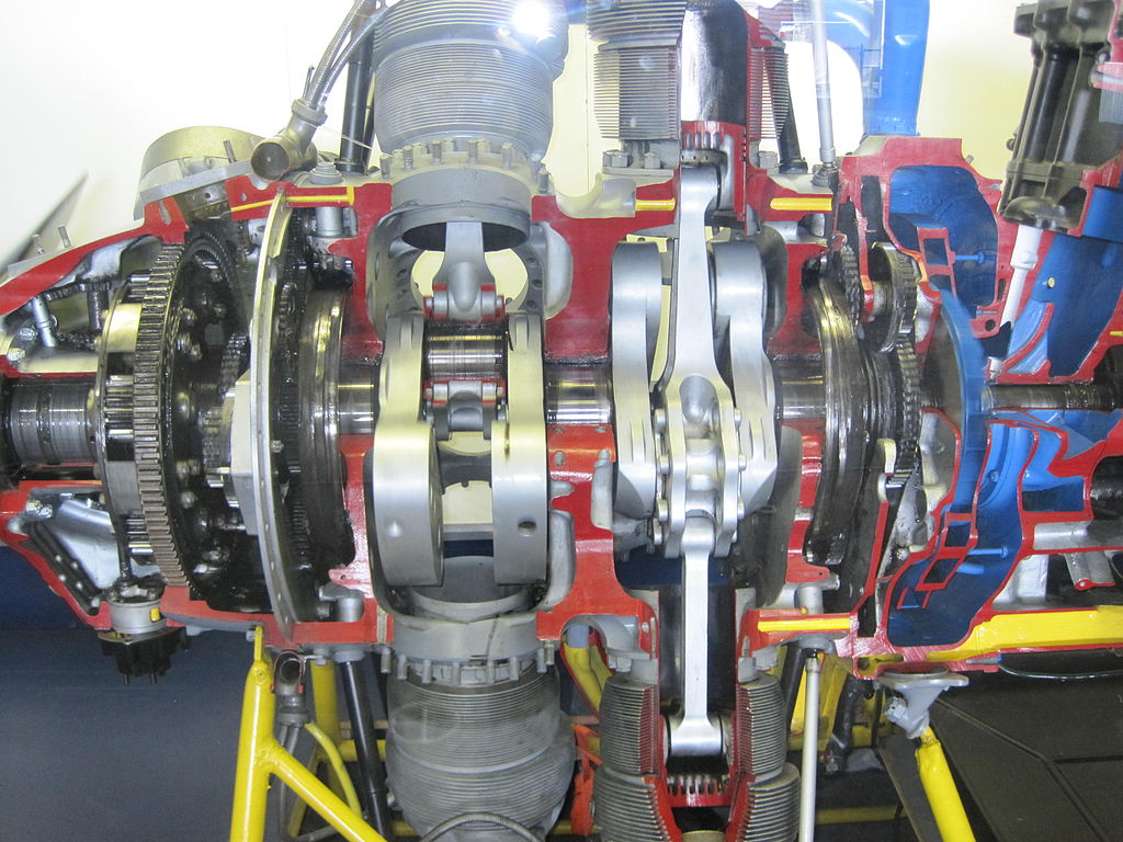 1024px-Pratt_%26_Whitney_R-2800_engine_U