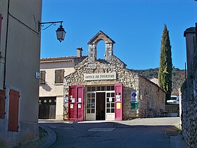 Chapelle romane devenue Syndicat d'Initiative