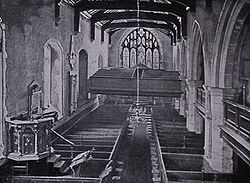 Gallery in northern nave before the renovation, 1867 St Lawrence northern nave, 1867.jpg