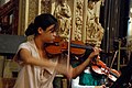 Violinista en la catedral de Dublín