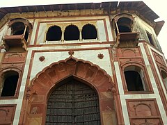 Zafar Mahal, Mehrauli.jpg