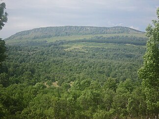 Der Željeznik bei Gornja Vođenica, einer der Gipfel des Grmeč