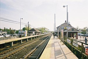 Bay Shore 2 LIRR Stations.jpg