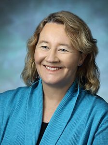 Carol W. Greider, Amerikalı moleküler biyolog. Telomeraz enzimi ile ilgili çalışmaları nedeniyle 2009'da Nobel Fizyoloji veya Tıp Ödülü'nü kazandı (ABD, Ocak 2014).
