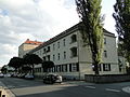 Einzeldenkmal der Sachgesamtheit Baugruppe Bärwalder Straße (Objekt 09301952): Gebäudekomplex mit Hochhaus (Bärwalder Straße 2/4/6 und Hechtstraße 99/101/103/105)