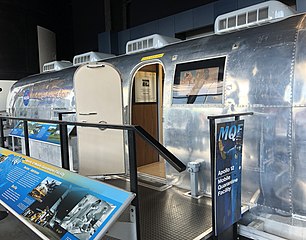 Instalação de quarentena móvel MQF002 Apollo em exibição no museu Huntsville Space.