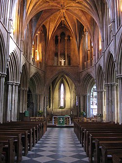 The chancel Pershore Abbey Nave.JPG