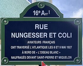 Voir la plaque.