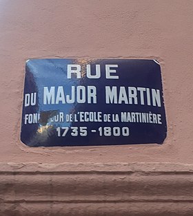 Voir la plaque.