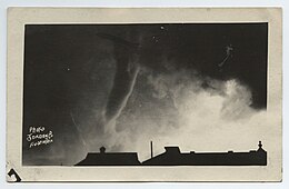 Photographic postcard with a photo of the tornado