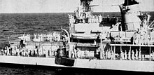 The destroyer Noa hoists the Friendship 7 capsule aboard USS Noa (DD-841) hoists Friendship 7 capsule aboard 1962.jpg