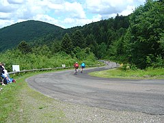 La route d'accès en 2011, à 1 km de l'arrivée.