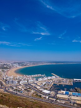 Sicht op Agadir fanôf de kasba