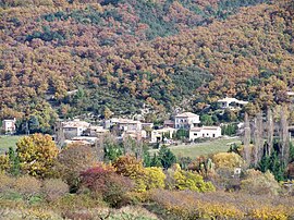 The village of Châteauneuf-de-Bordette