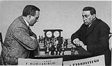 Bogoljubow und Rubinstein (rechts) beim Moskauer Turnier 1925