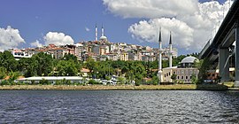 View from Golden Horn to the european side of Istanbul with the Beyoğlu district and Haliç Köprüsü bridge