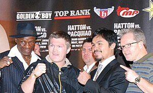 300px Hatton and Pacquiao with trainers Floyd Mayweather will get out of jail this weekend, talks resume with Pacquaio