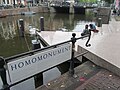 Het Homomonument in Amsterdam (1987)