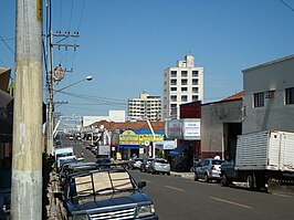 Een straat in Junqueirópolis