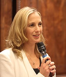 Lauren Weisberger.jpg