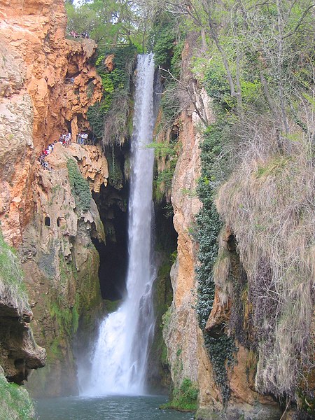 File:Monasterio de Piedra - Cola de Caballo.jpg