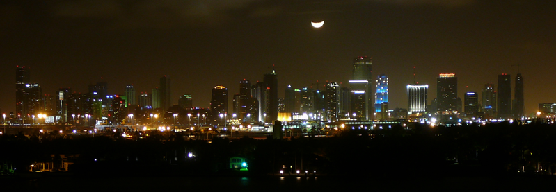 799px-Moon_over_Miami.png