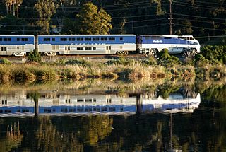 Pacific Surfliner в Санта-Барбаре, март 2017.jpg