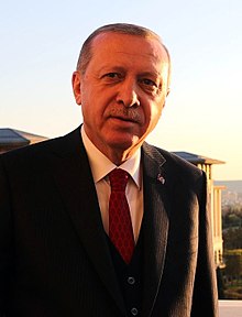 Recep Tayyip Erdoğan, 2018 (cropped).jpg