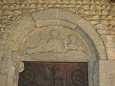 Fronton de l'église dédiée en partie à saint Syr, Capriate San Gervasio.