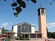 L'église Saints-Pierre-et-Léonard.