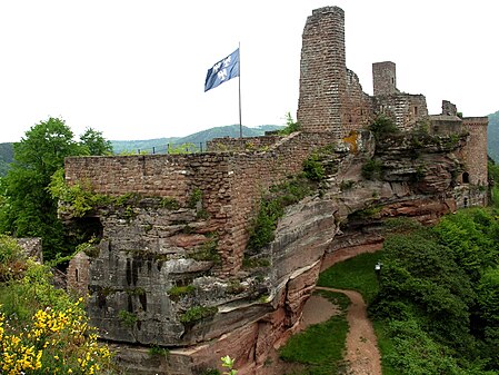 Blick von Tanstein über Grafendahn nach Altdahn (Mai 2005)