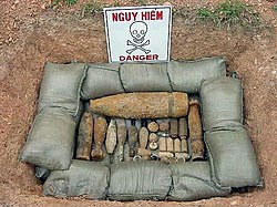 Au Cambodge, on continuera longtemps à trouver des munitions non explosées