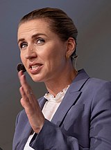 20190614 Folkemodet Bornholm Mette Frederiksen Socialdemokratiet 0285 (48063468172) (обрезано) .jpg