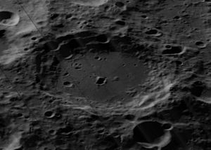 Schrägansicht mit Blickrichtung nach Nordwest (Lunar Orbiter 5)