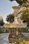 Fontaine de la place François-Ier.
