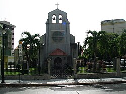 Церковь Святой Троицы в Баррио Куарто в Понсе, PR, смотрит на восток (IMG 2980) .jpg