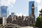 Июль 2012 г. Здание суда старой мэрии Торонто (7641199610) .jpg