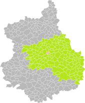 Position de Lucé (en rose) dans l'arrondissement de Chartres (en vert) au sein du département d'Eure-et-Loir (grisé).